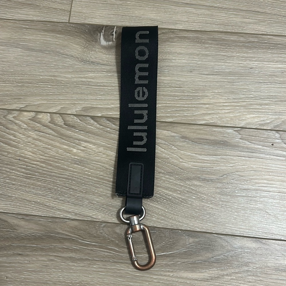 Lululemon Never Lost Keychain